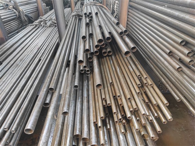 富平42CrMo退火无缝钢管